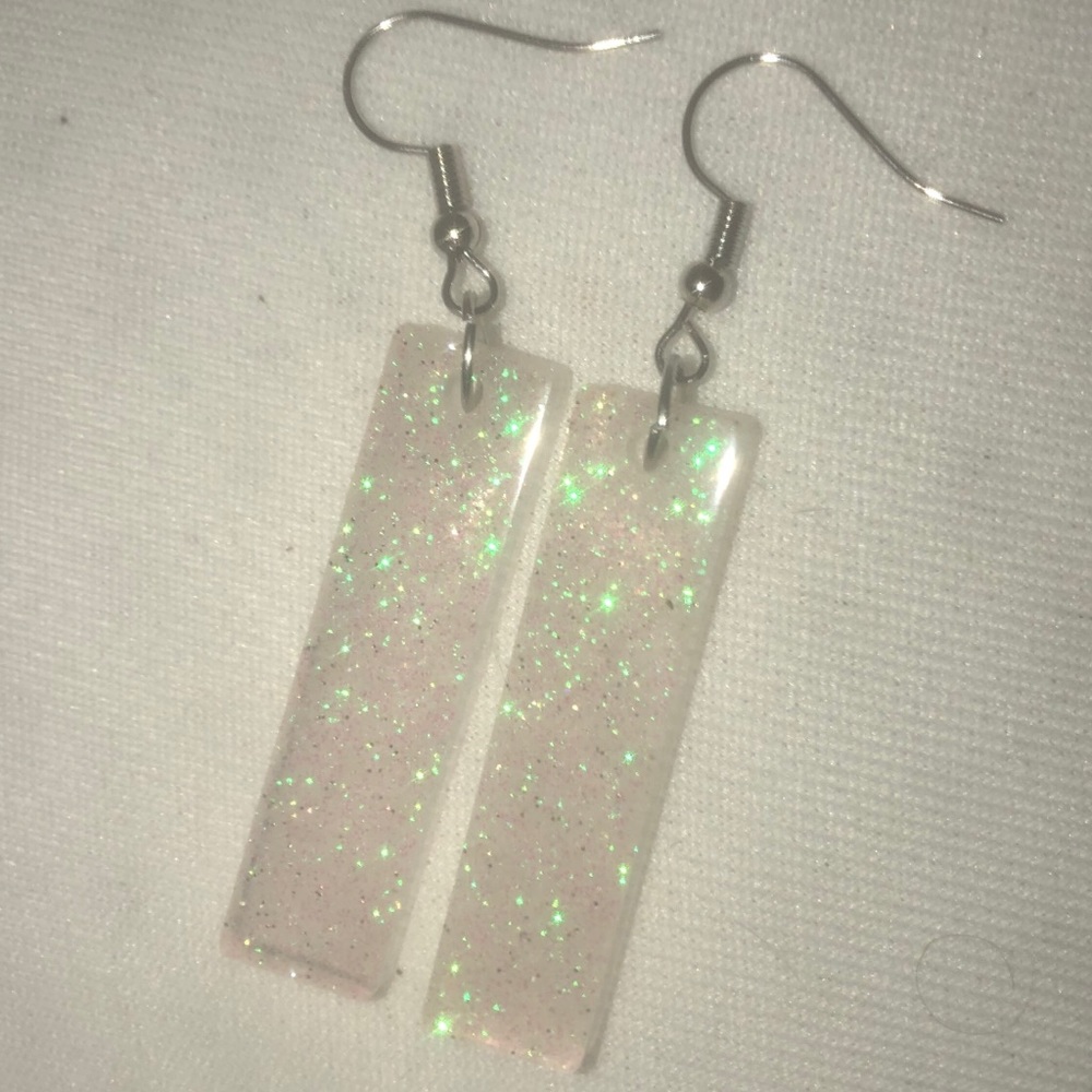 NORTHERN LIGHTS RESIN EARRINGS